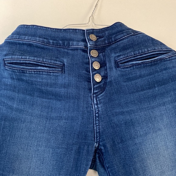 Straight leg jeans - Picture 2 of 3